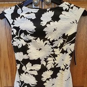 Julia BLACK WHITE FLOWER Dress Stretchy Material